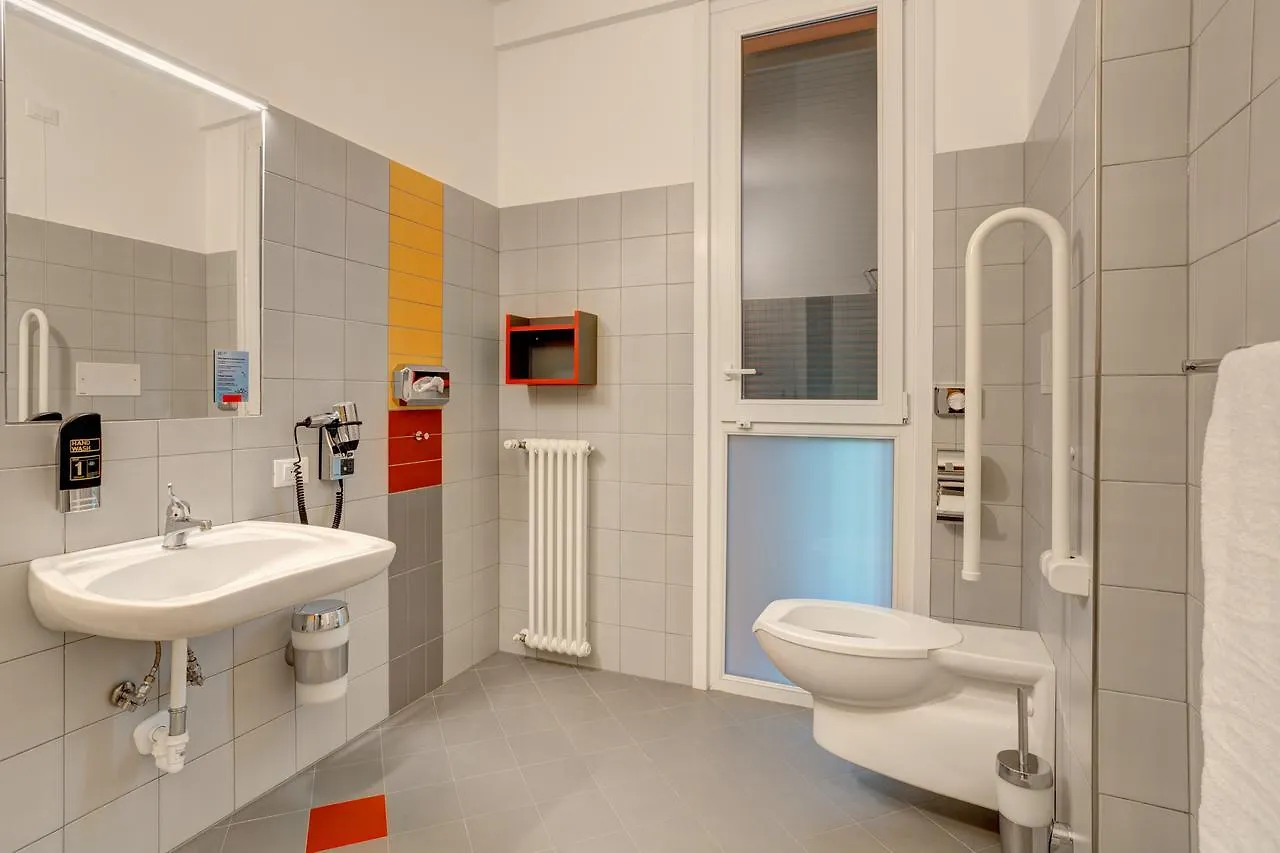 Meininger Milano Garibaldi Hostel Milan