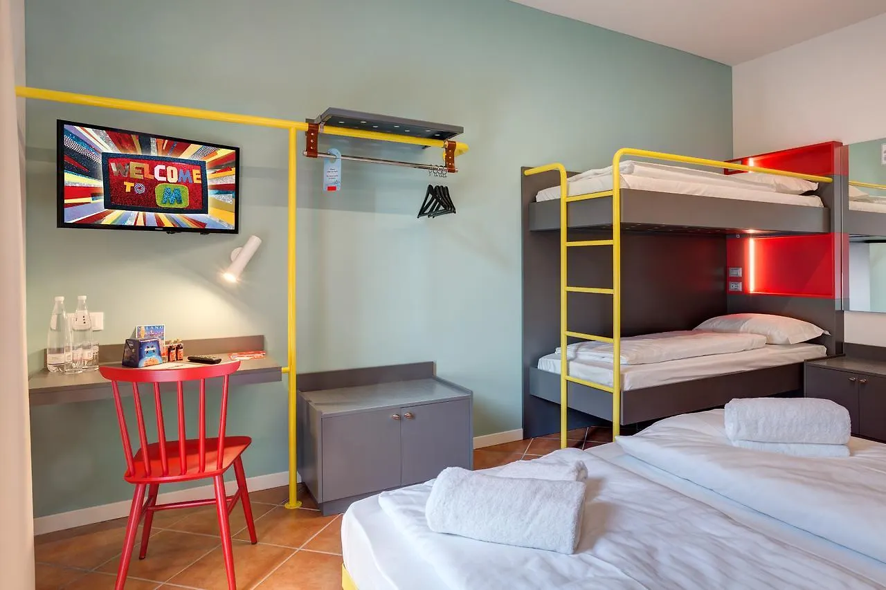 Meininger Milano Garibaldi Hostel